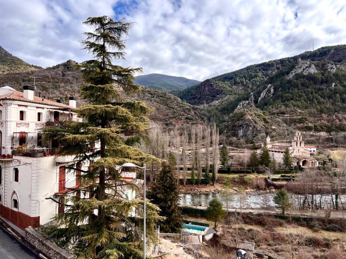 Apartamento Gerri - L'Amfitriona Gerri de la Sal 外观 照片